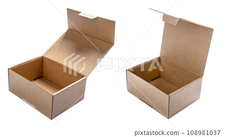 Set of cardboard boxes 108981037
