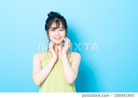 年輕女性的美麗 年輕女性的美麗 108981665