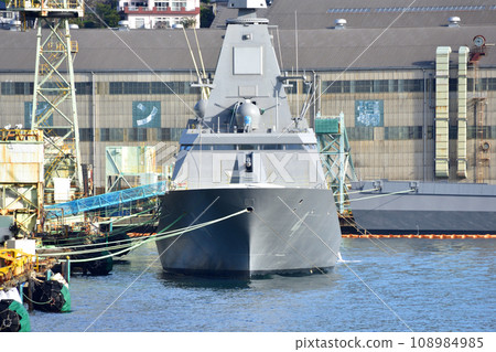 Shipyard in Nagasaki Bay seen from the ferry (2022) 108984985
