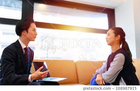 男人和女人 男女 商務人士 108987915