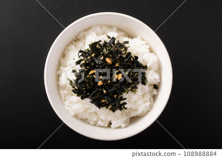 Shiso wakame furikake with salmon and cod roe Shiso wakame furikake with salmon and cod roe 108988884