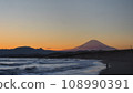 Chigasaki coast and Mt. Fuji 108990391