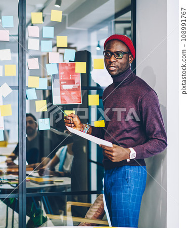 professional coach making workshop for group of students in coworking office professional coach making workshop for group of students in coworking office 108991767