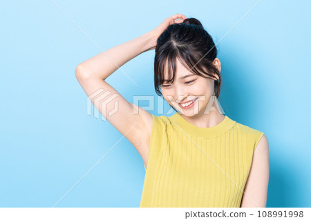 年輕女性的美麗 108991998