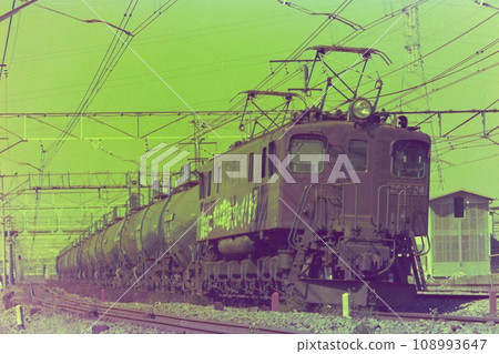 1977 Freight Train, EF15 84, Labor Struggle, Warabi-Minami Urawa, October 22, 1977 108993647