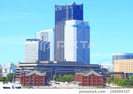 Scenery of Yokohama Red Brick Warehouse, Yokohama City, Kanagawa Prefecture Scenery of Yokohama Red Brick Warehouse, Yokohama City, Kanagawa Prefecture 108994587