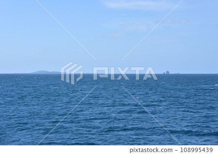 從長崎縣長崎港搭船前往五島市福江港 從長崎縣長崎港搭船前往五島市福江港 108995439