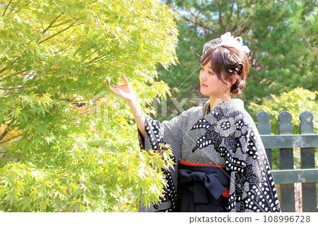 Pre-graduation hakama shooting location shooting image, female college student graduate location shooting rental costume 108996728