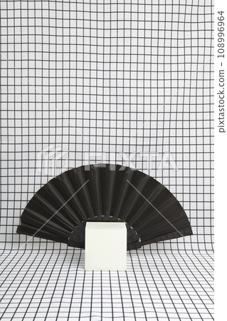 graphic empty object display stand 108996964