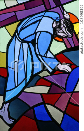 7th Stations of the Cross, Jesus falls the second time 108998392