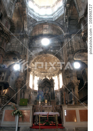 St. James cathedral in Sibenik, Croatia. UNESCO World Heritage. 108998727