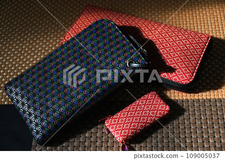 日本傳統手工藝品“印傳” 日本傳統手工藝品“印傳” 109005037