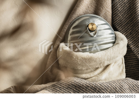 hot water bottle hot water bottle 109006003