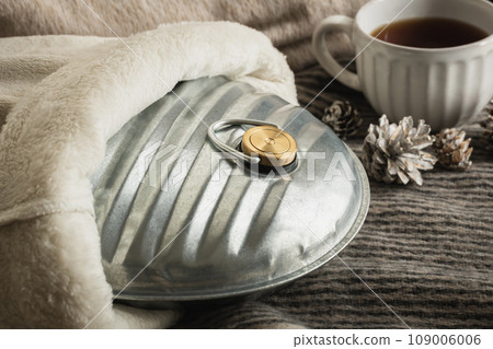 hot water bottle hot water bottle 109006006