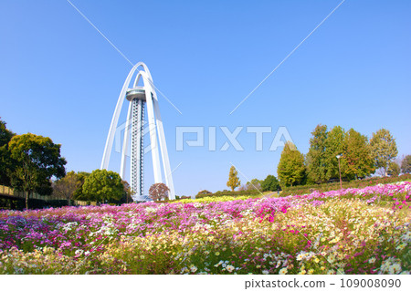 [Aichi Prefecture] 138 Tower Park in Ichinomiya City 109008090