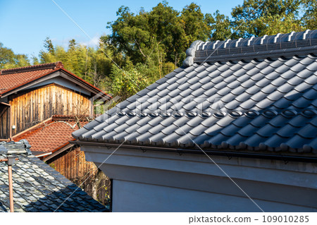 日式瓦片建築 日式瓦片建築 109010285