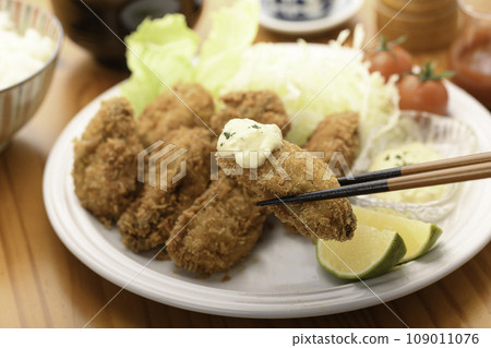fried oysters  109011076
