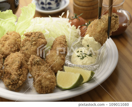 fried oysters fried oysters 109011080
