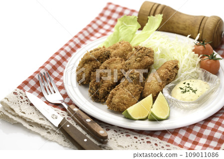 Deep fried oysters  109011086