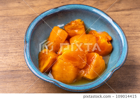 Marinated persimmon Marinated persimmon 109014415