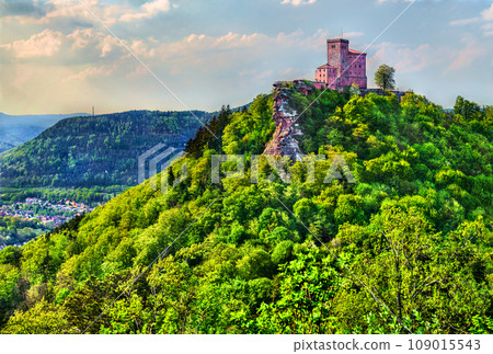 Aerial view of Trifels Castle in the Palatinate Forest. Major tourist attraction in Rhineland-Palatinate State of Germany Aerial view of Trifels Castle in the Palatinate Forest. Major tourist attraction in Rhineland-Palatinate State of Germany 109015543