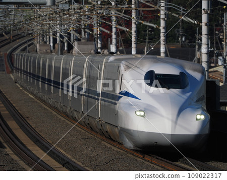 大津市瀨田附近的新幹線N700S H1編隊 109022317