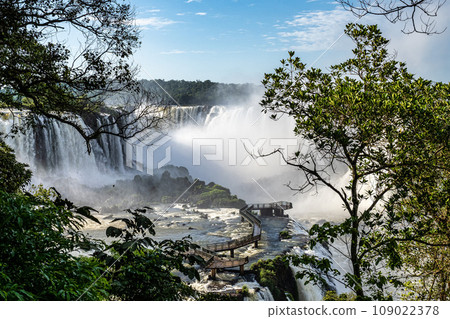 Devil's Throat at Iguazu Falls, one of the world's great natural wonders, on the border of Argentina and Brazil. 109022378