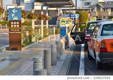 出租車等待客戶 109023950