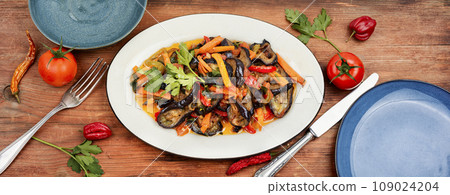 Hot spicy stew eggplant. 109024204