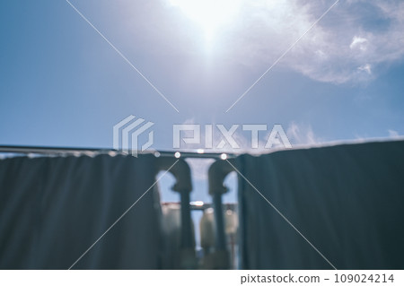 [#Home] Drying your futon on a sunny day 109024214