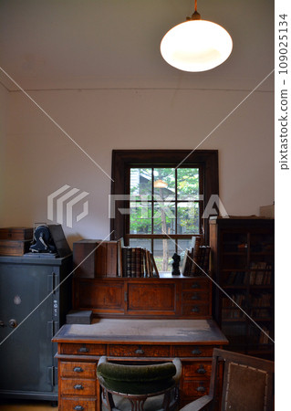 Respecting Hokkaido's historic sites and buildings 109025134