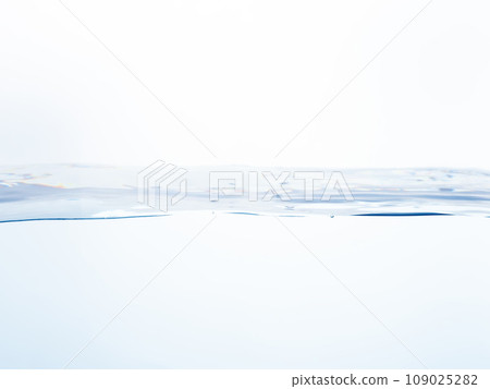 calm water flow calm water flow 109025282