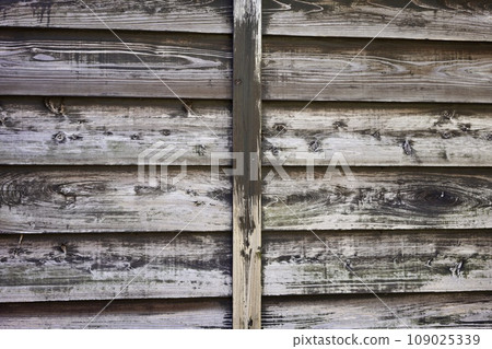 Old board wall Old board wall 109025339