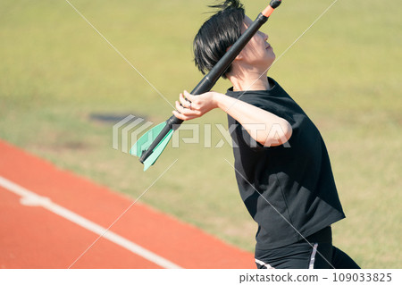 ground, land, female 109033825