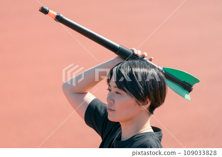 地面 土地 女生 109033828