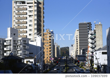 Apartment complex along Kawasaki Highway 109037899
