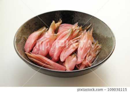 Pickled in sweet and sour vinegar 109038115