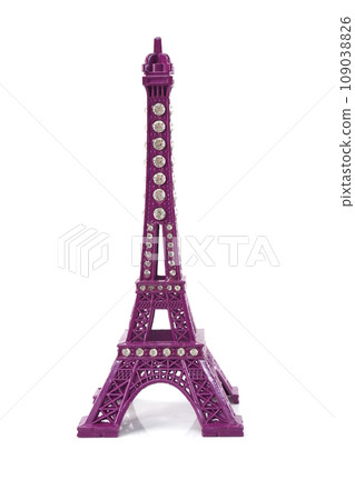 eiffel tower statue isolated on white background eiffel tower statue isolated on white background 109038826
