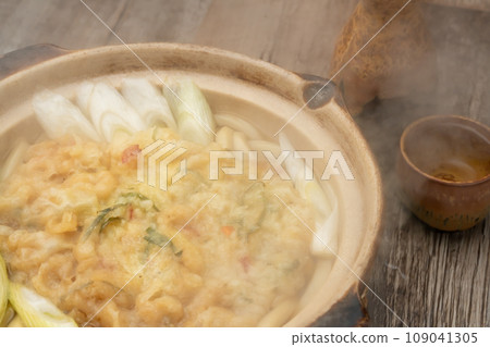 Nabeyaki udon sake Nabeyaki udon sake 109041305