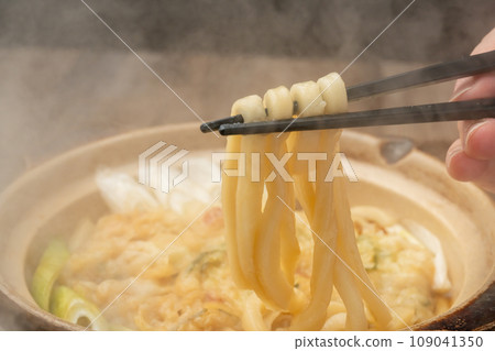 Nabeyaki udon with chopsticks 109041350