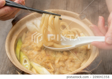 用筷子鍋燒烏龍麵 109041358