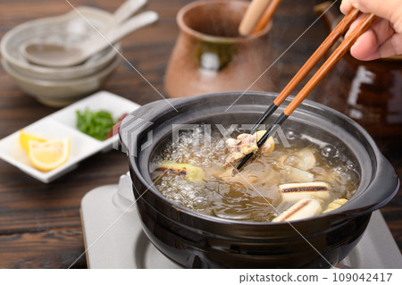 A hotpot dish rich in collagen, soft-shelled turtle hotpot A hotpot dish rich in collagen, soft-shelled turtle hotpot 109042417