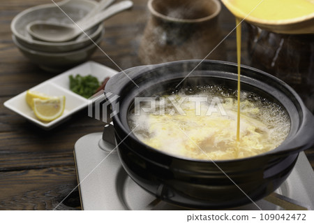 Soft-shelled turtle porridge, a hotpot dish rich in collagen, soft-shelled turtle hotpot 109042472