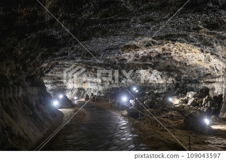 This is Hyeopjae Cave, a natural cave in Jeju Island, South Korea. This is Hyeopjae Cave, a natural cave in Jeju Island, South Korea. 109043597