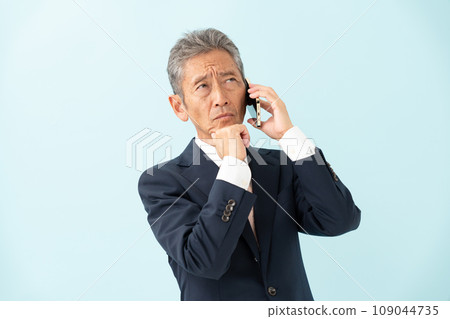高級男性打電話 高級男性打電話 109044735