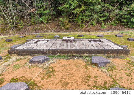 Historical site “Izumo-kuni Yamashirogo Ruins, Shoso Ruins, Kitashinzoin Ruins” Kitashinzoin Ruins, Matsue City, Shimane Prefecture 109046412