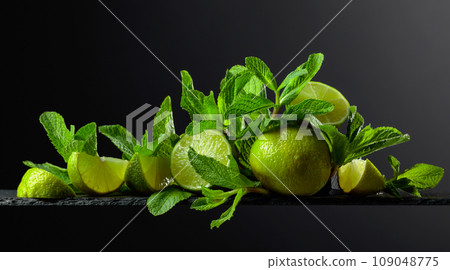 Lime and mint. Lime and mint. 109048775