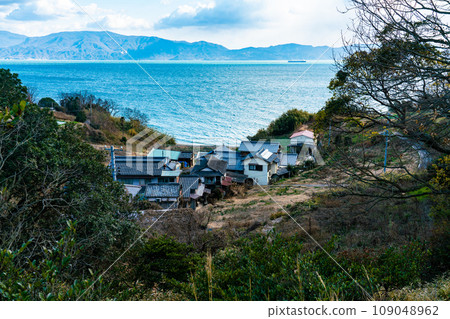 前島、小豆島南側村莊景觀 岡山縣瀨戶內市牛窗町 1 109048962