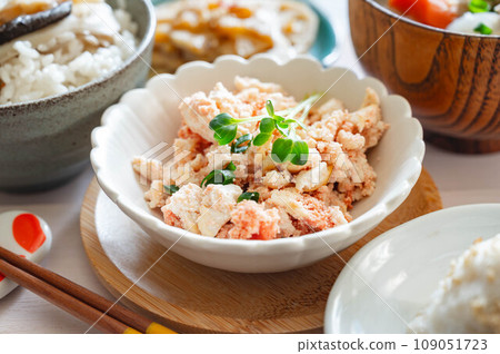 Stir-fried tofu and mentaiko 109051723