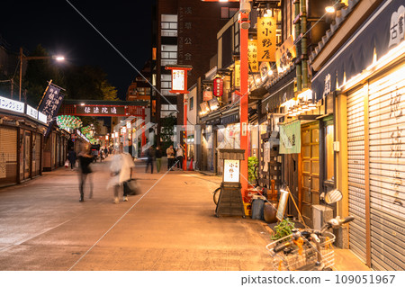 《Tokyo》Asakusa/Nighten Hoden street 《Tokyo》Asakusa/Nighten Hoden street 109051967